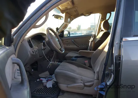 2005 Toyota Tundra Sr5 V8 z USA, uszkodzony, nr VIN 5TBET34115S470326